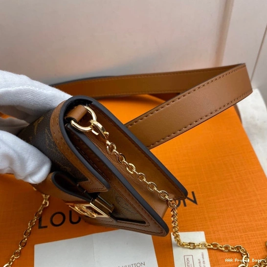 AAA Replica Ru BUMBAG VUITTON LOUIS BB DAUPHINE 0718